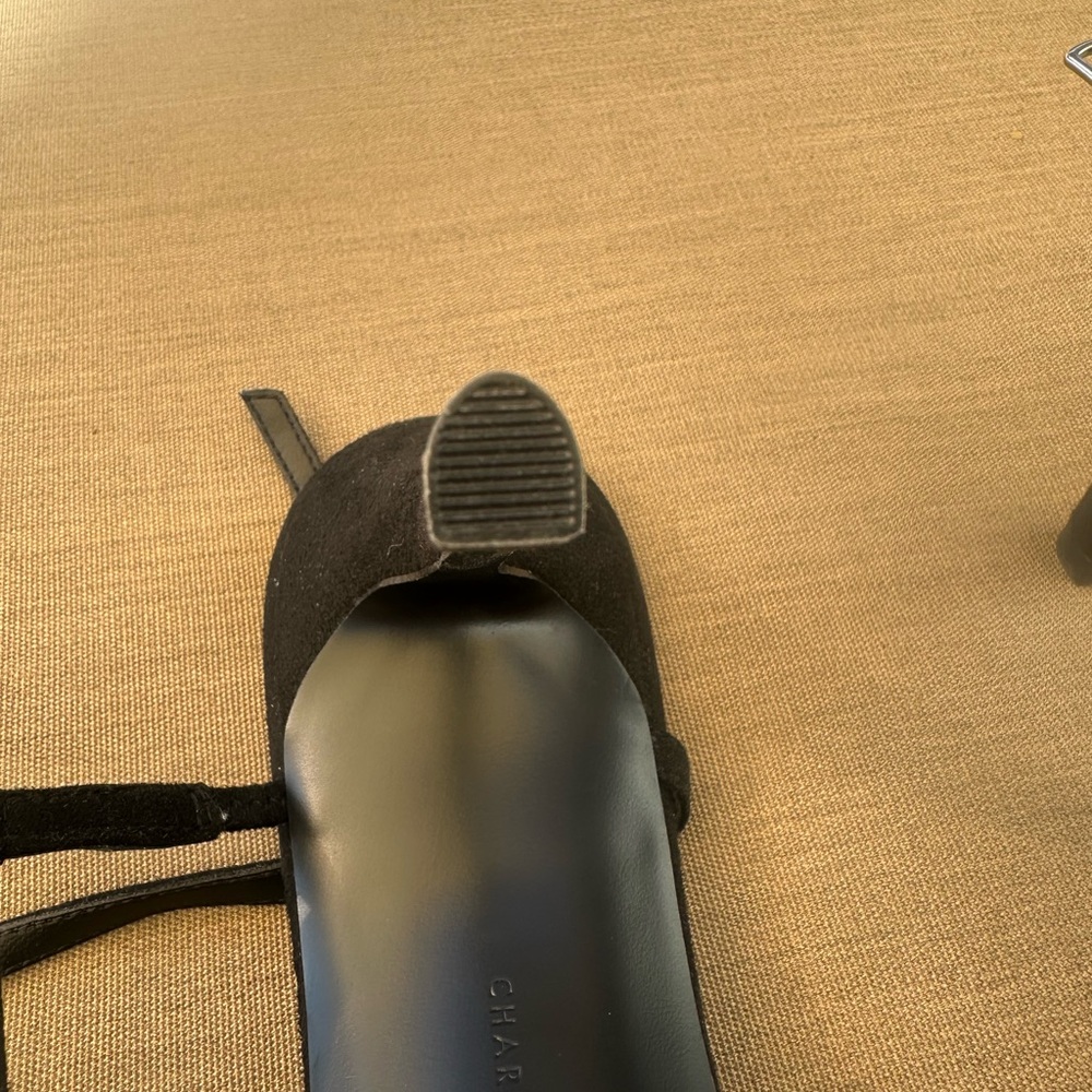 NWT Charles & Keith Black Heels with Rhinestone Accent - Picture 6 of 8